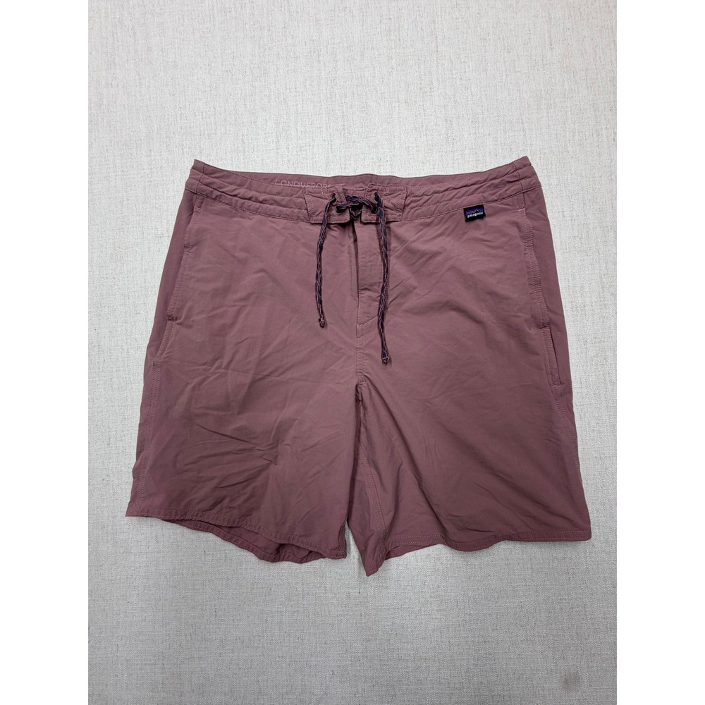 Patagonia Stretch Wavefarer Walk Shorts Mens 33 Mauve Pink Hybrid Boardshorts